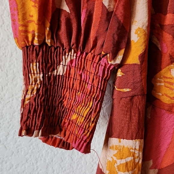 Cozy Co. Long-Sleeved Flowered Feminine V-Neck Dress Flouncy Women's Small - Picture 4 of 9